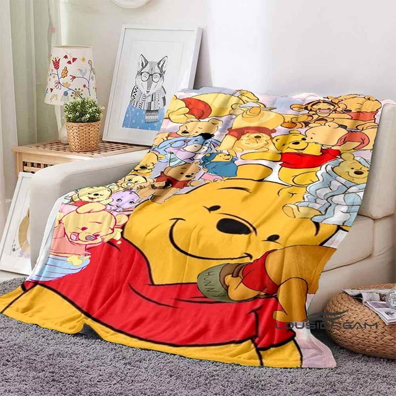 DIY Personalized Name Blanket, Pooh Bear Theme, Soft and Comfortable, Suitable for All Seasons, A Special Gift.