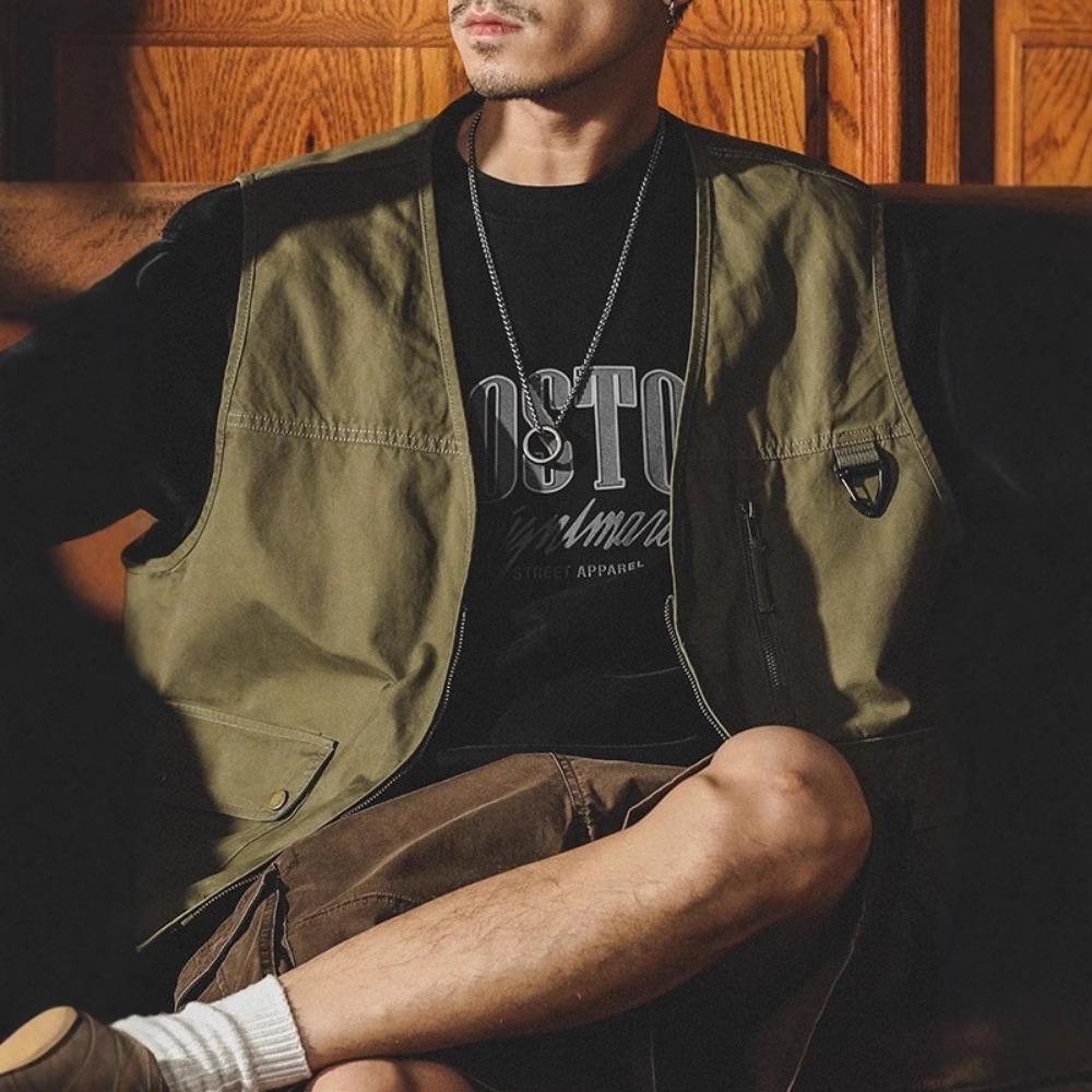 Men's Retro Workwear Vest, Outdoor Camping Sports Jacket, Multi-pocket Vest, and Waistcoat