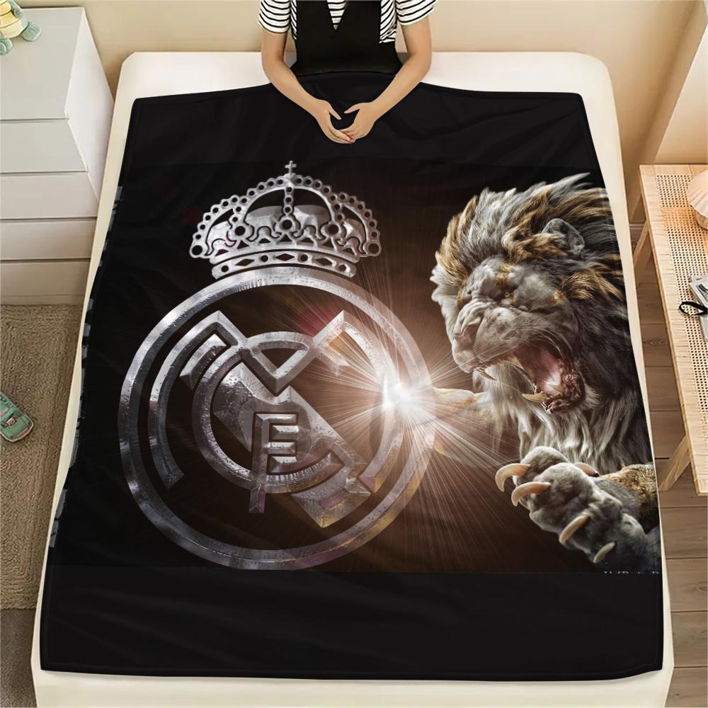 Real Madrid Team,pattern Flannel Blanket, High quality Comfortable for All Seasons, Home Decor, Warmth and Comfort, Perfect for Gifts.
