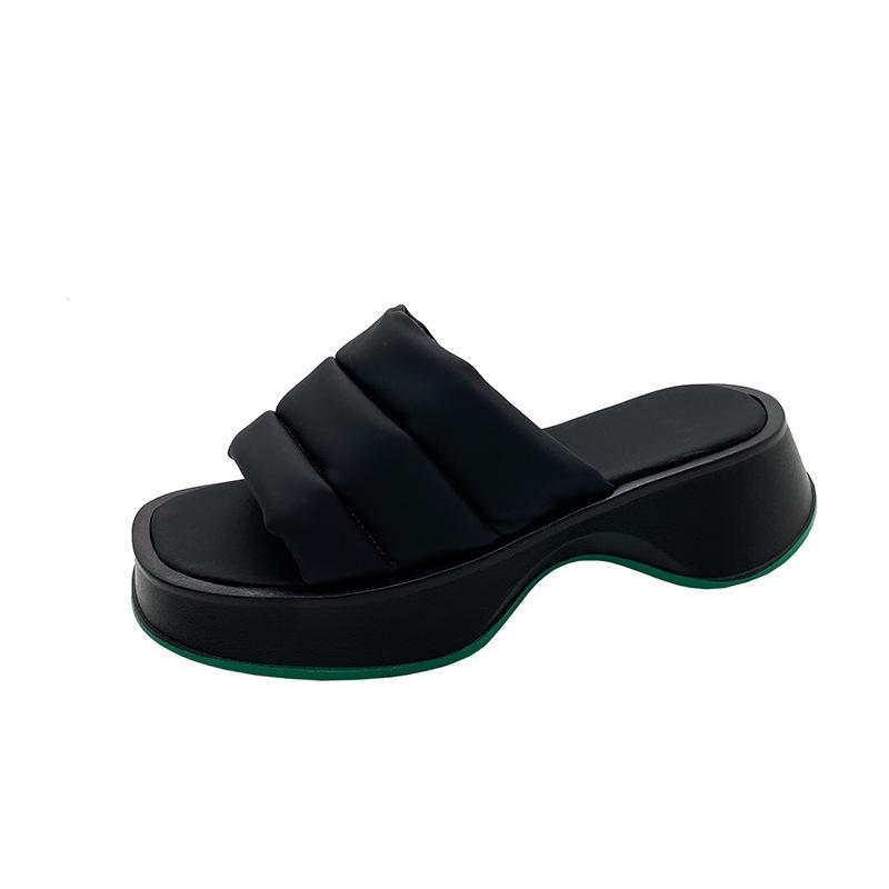 

Классные тапочки на толстой подошве, модные, из искусственной кожи, в пригородном стиле, резиновые, с мягкой подошвой, однотонные сандалии с одним символом, женская летняя одежда 40 чёрный