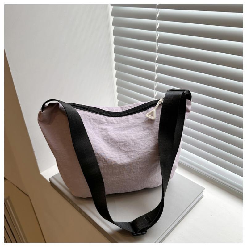 Nylon Dumpling Bag, Men's and Women's Messenger Bag, Simple Sports Style, Large Capacity Casual Shoulder Bag, Light Weight