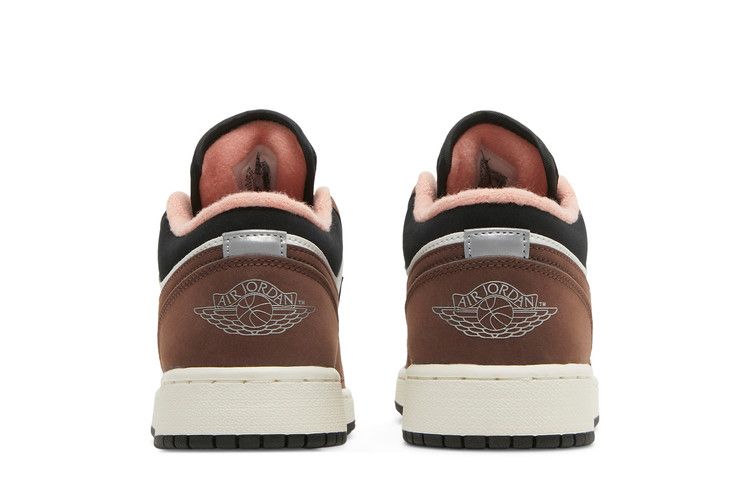 Jordan 1 Low Mocha (GS) Sneakers