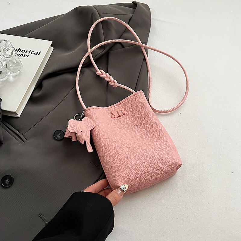 

Mobile Phone Bag Crossbody Ladies Pouch 2025 New Arrival Advanced Texture Western Style Mini Bag Lightweight for Summer Women s Bag Pink