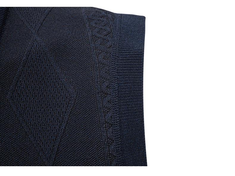 Men's Slim Fit Velvet-Thickened Knit Vest for Autumn/Winter