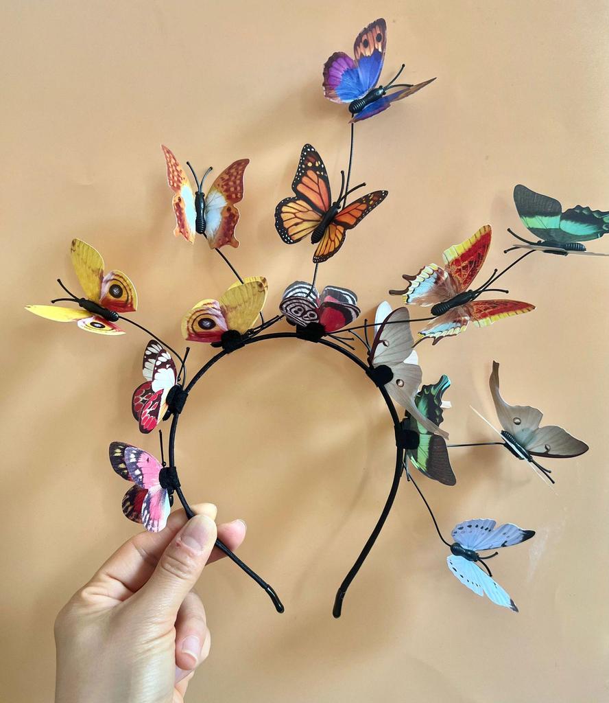 Elegant Korean-Style Bridal Floral Wreath Butterfly Headband