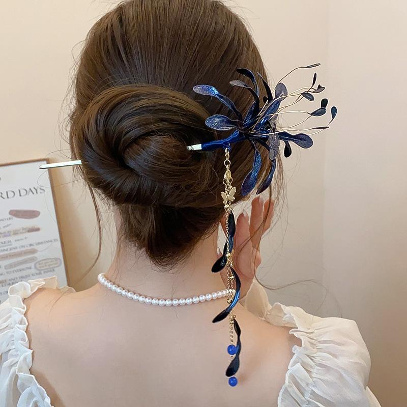 Red Spider Lily Flower Fringe Hair Sticks for Women Dripping Oil Hanfu Hairpins Delicate Temperament Party Wedding Accessories