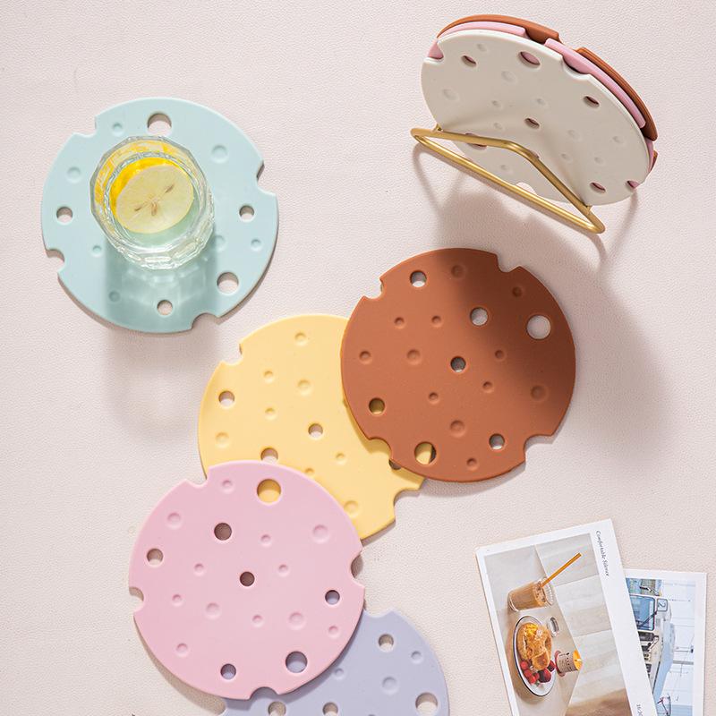 Cheese-shaped silicone mat, pot mat, casserole mat, coaster, plate mat