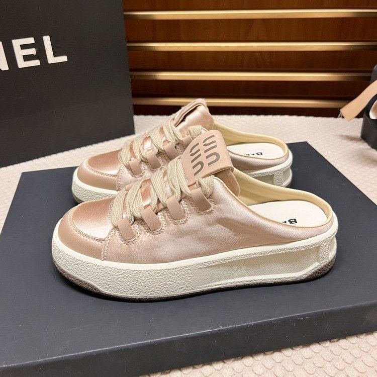 

Полутапочки женские для улицы летние новые с круглым носком на шнуровке повседневные маленькие белые туфли удобные универсальные кеды 40