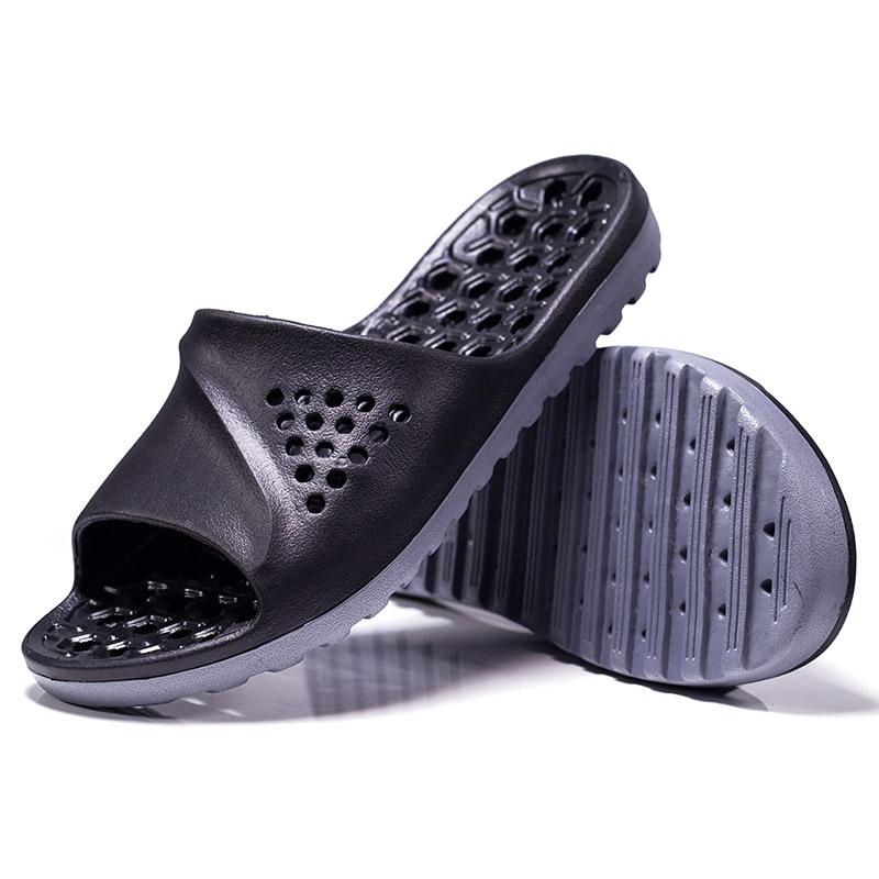 Men's Slippers With Flat Feet Hollow Bathroom Leaking Quick-drying Massage Soles Lightweight Sandals
