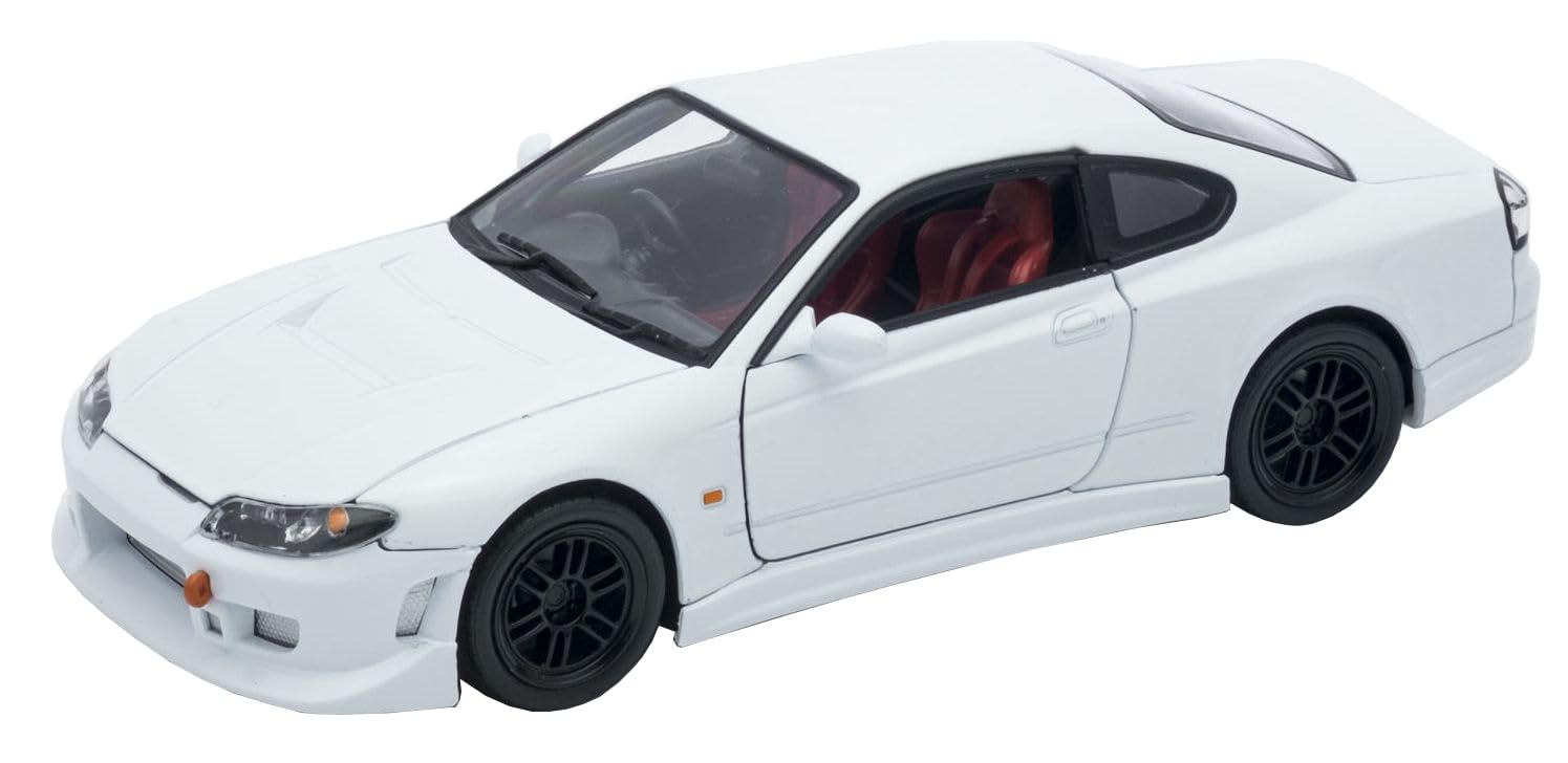 

Kyosho WELLY Nissan Silvia without finished model WE22485NSW 1/24 (S15) White, spoiler,