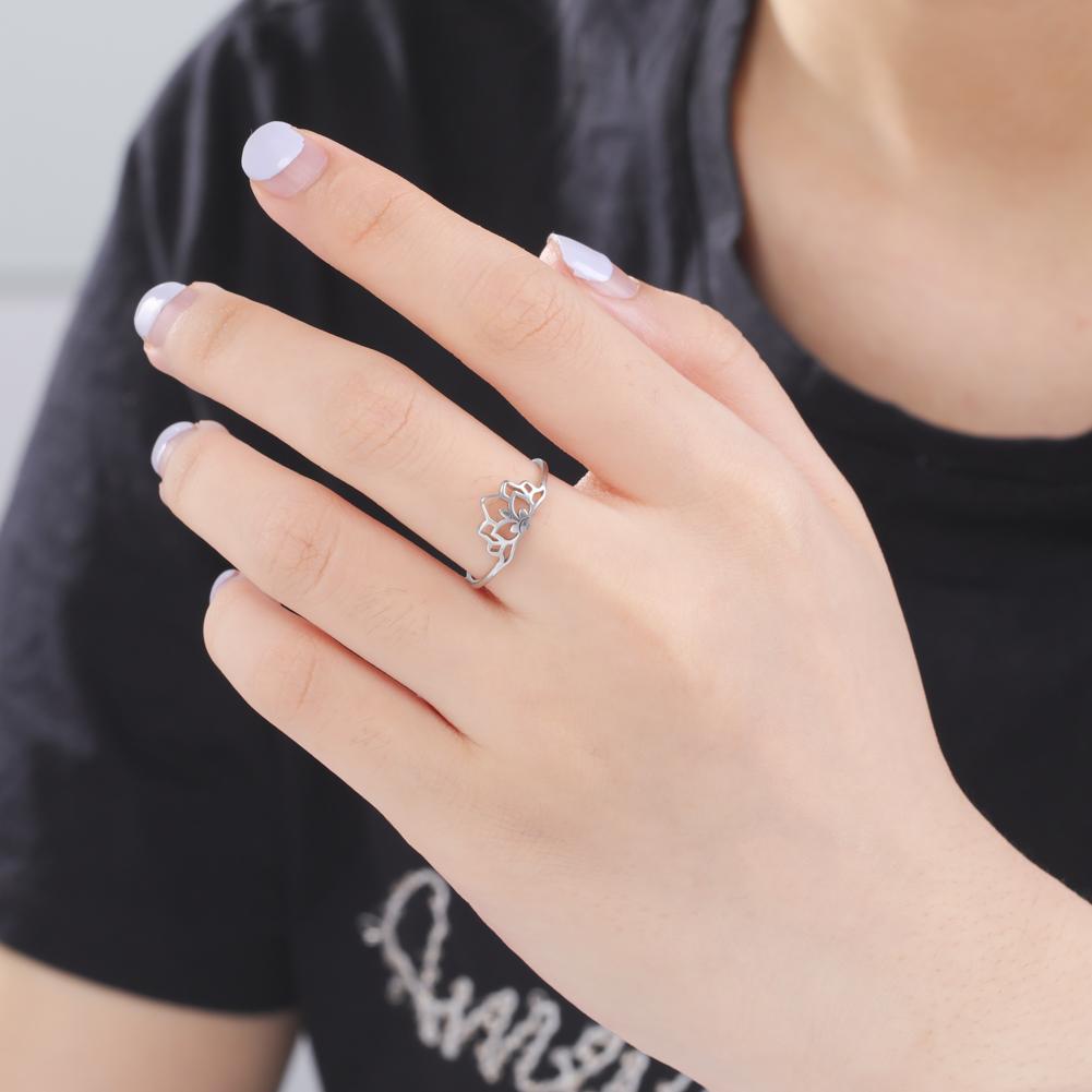 Stainless Steel Lotus Flower Rings for Women Vintage Finger Ring Jewelry Female Wedding Engagement Gift