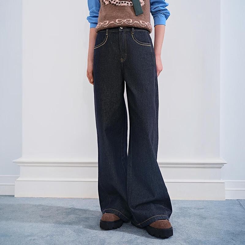 

Ledin Women s Relaxed Fit Wide-Leg Jeans XS