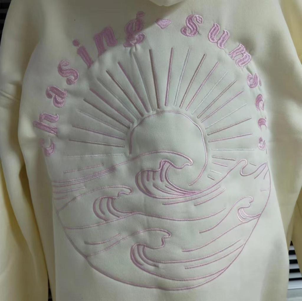 Europäische Größe Kokosnusswellen-Stickerei Hoodie mit überschnittenen Ärmeln