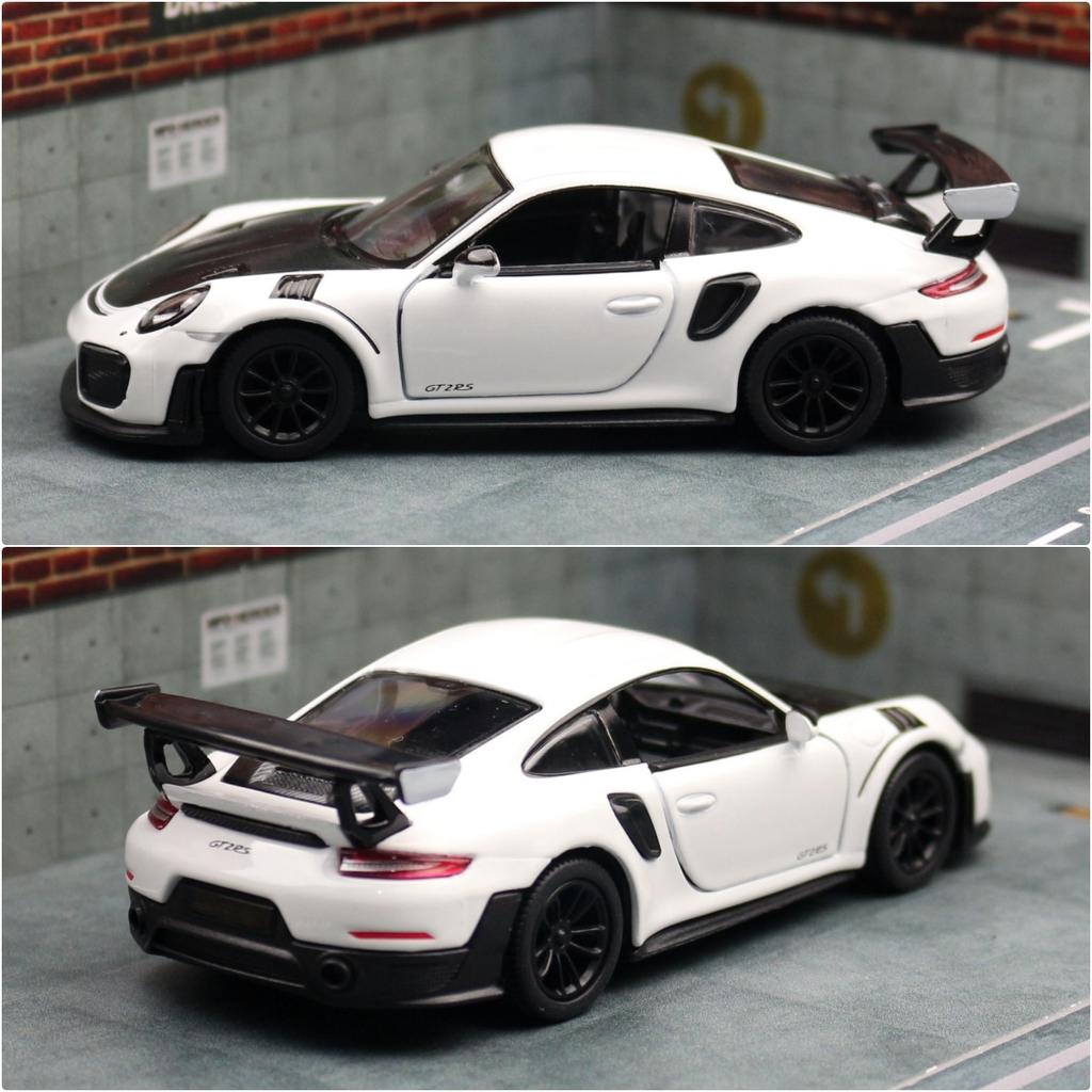 Toy Car Model 1/36 Porsche 911 GT2 RS Super Racing Alloy Diecast Miniature Vehicle Collection Gift for Children Boy Kid