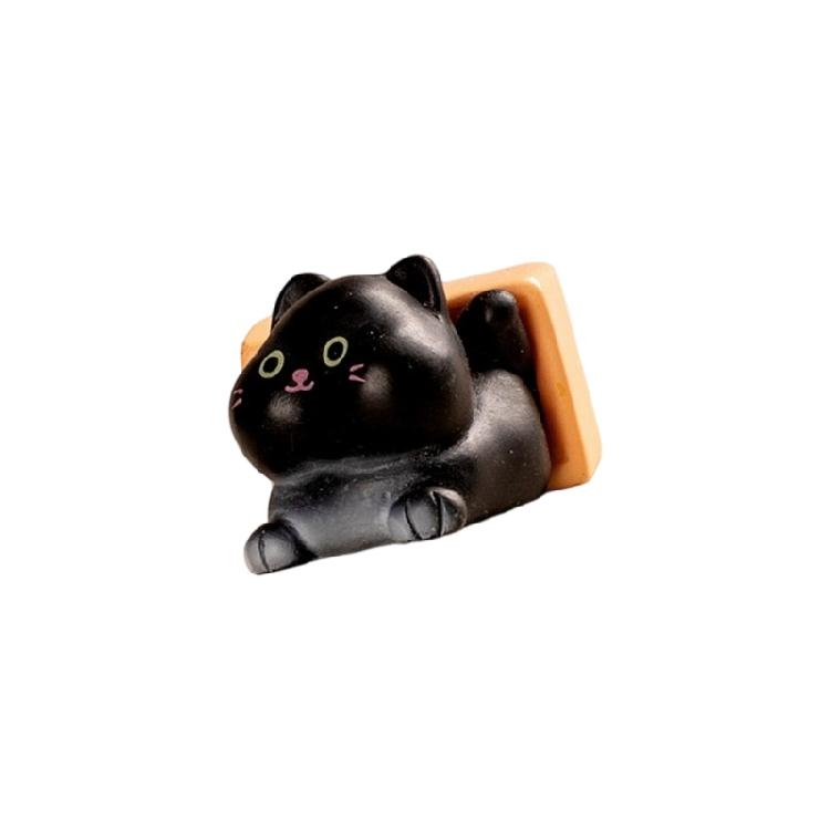 Charming Cartoon Cats Auto Decors Resin Sturdy Base Decorative Resin Cats Sculpture for Vehicle Dashboard Or Work space