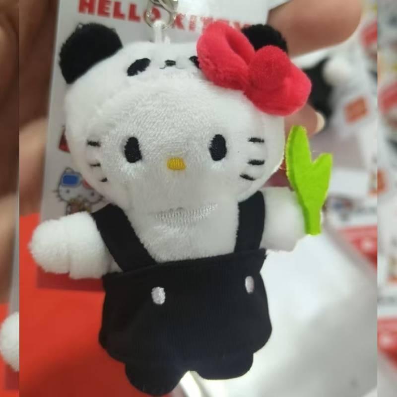 

Плюшевая подвеска с плавательными кругами и платьем в горошек Panda