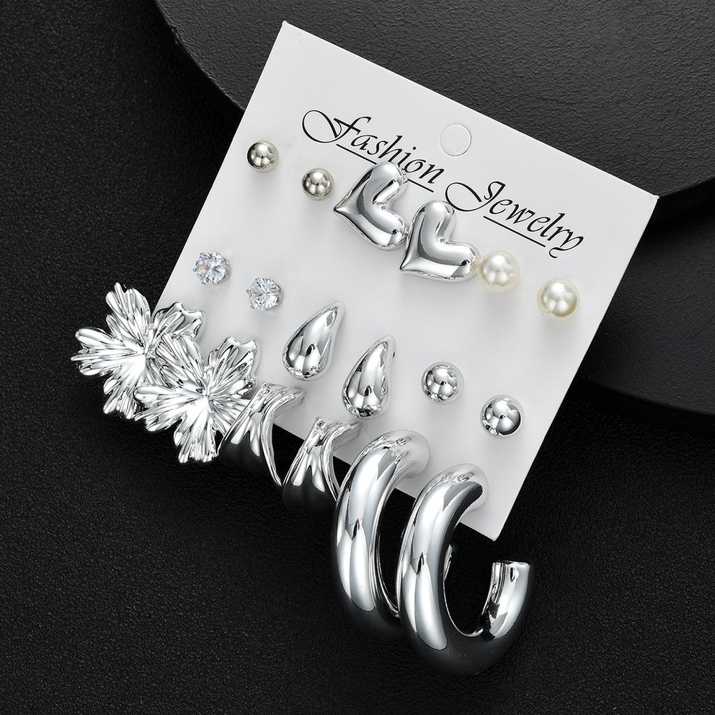 18pcs Bohemian Heart Floral Earring Sets for Women Silver Color Faux Pearl Zircon Geometric C Shape Earrings Daily Wear Jewelry