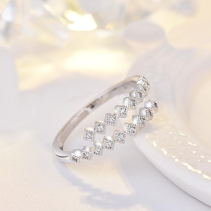 Lindon Classic Copper Alloy Zircon Ring Ladies Jewelry Wedding Promise Party Gift