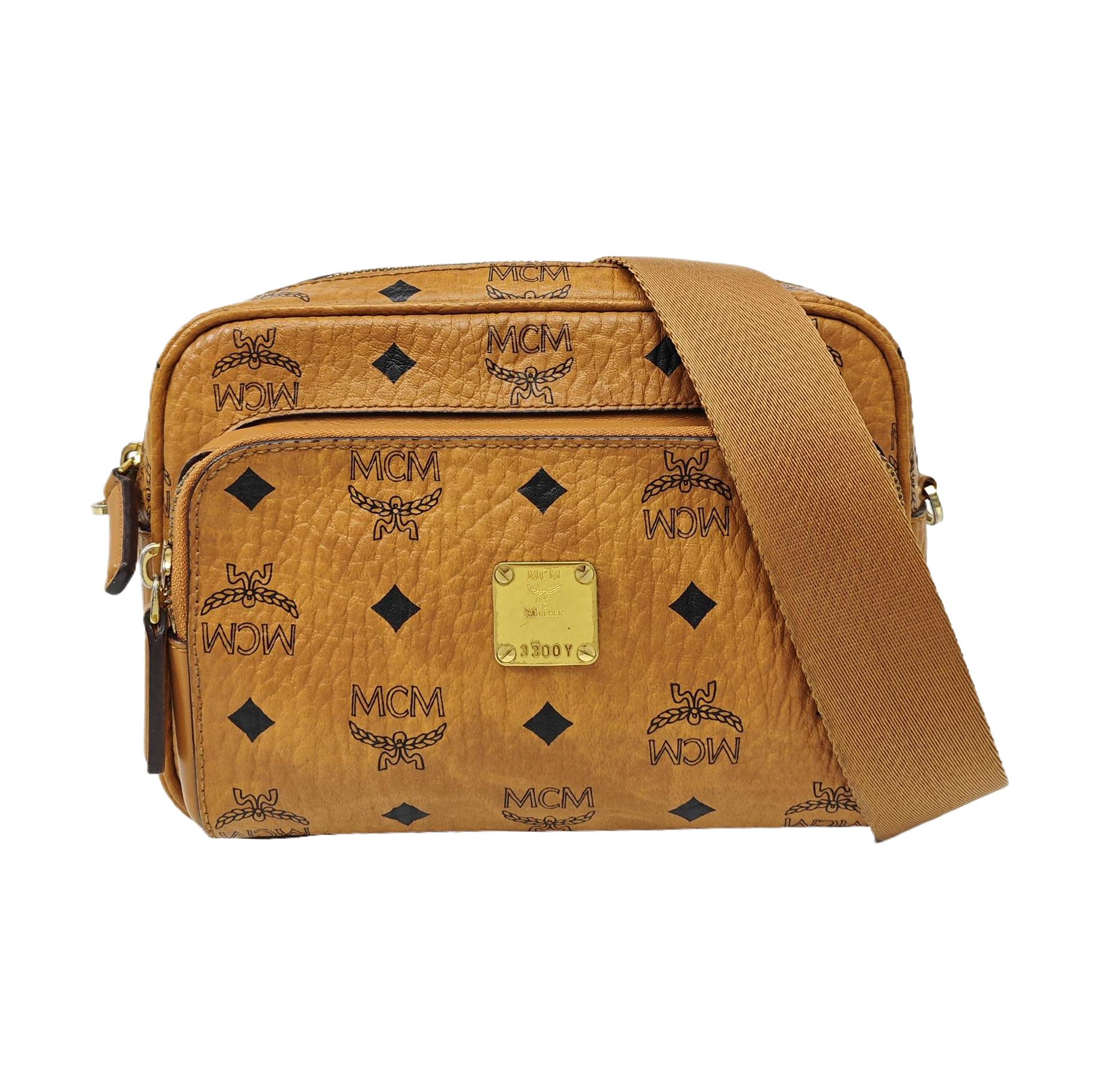 [Pre-Owned] Aren 24k Gold Plated Metal