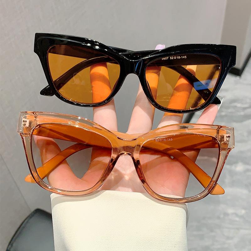 Fashion Vintage Luxury Brand Designer Cat Eye Sunglasses Women For Men Sun Glasses Punk Popular Outdoor Sexy Ladies Shades Uv400