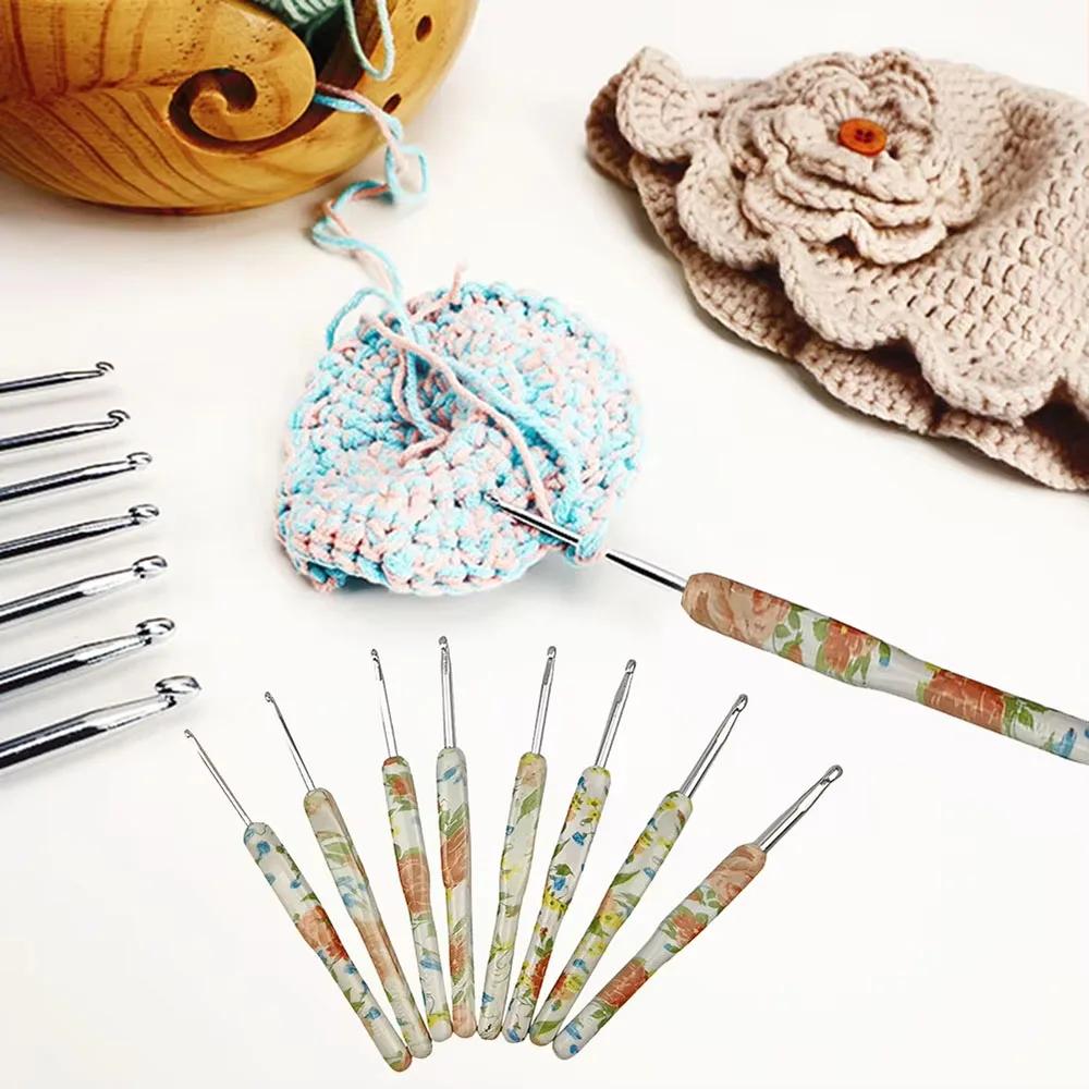 8-Piece Crochet Tool Set Aluminum Manual Knitting Set DIY Craft Kit with OPP Bag Printed Design for Crochet Enthusiasts