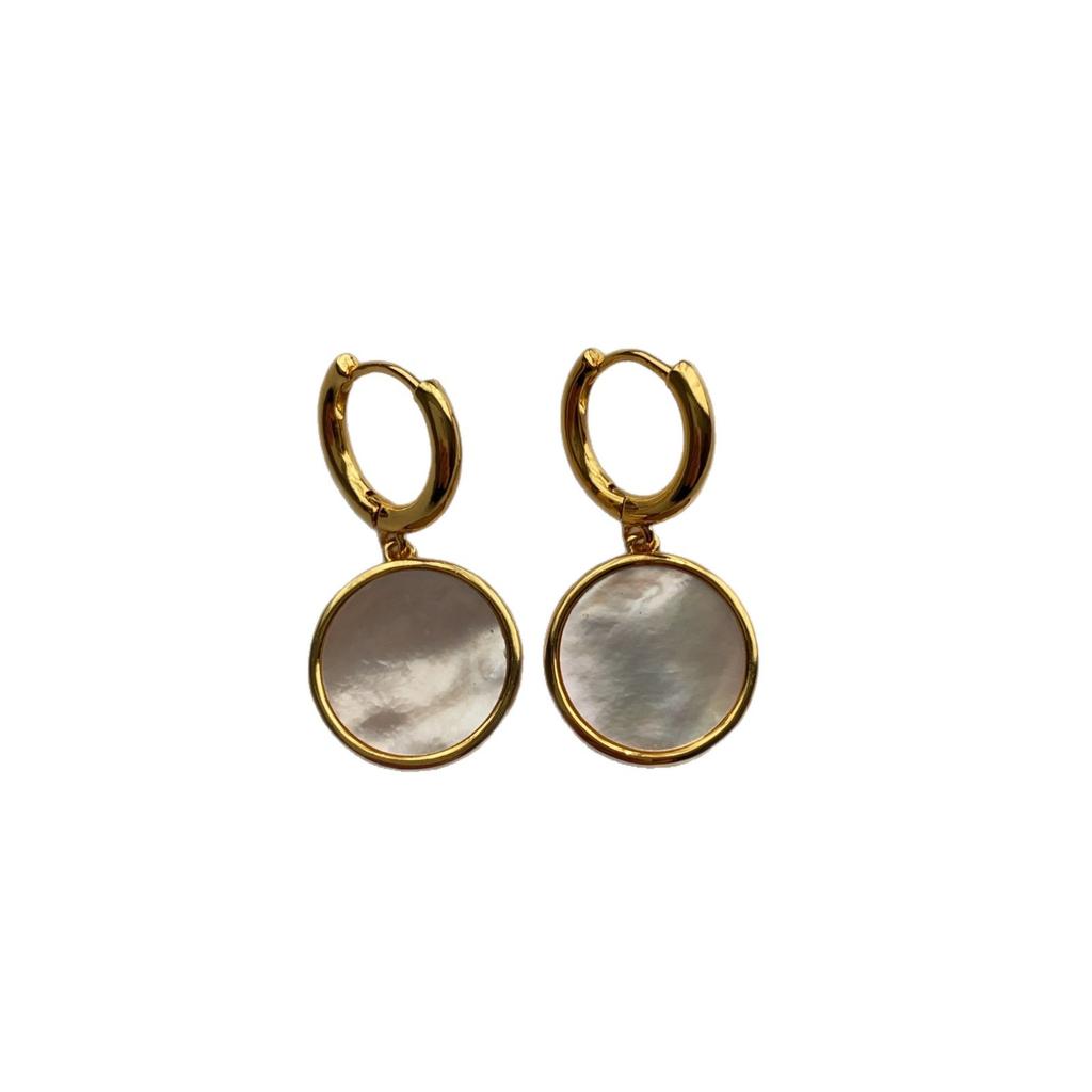 Minimalist round fritillary ear buckles Warm and shiny fresh earrings Elegant and exquisite premium earrings