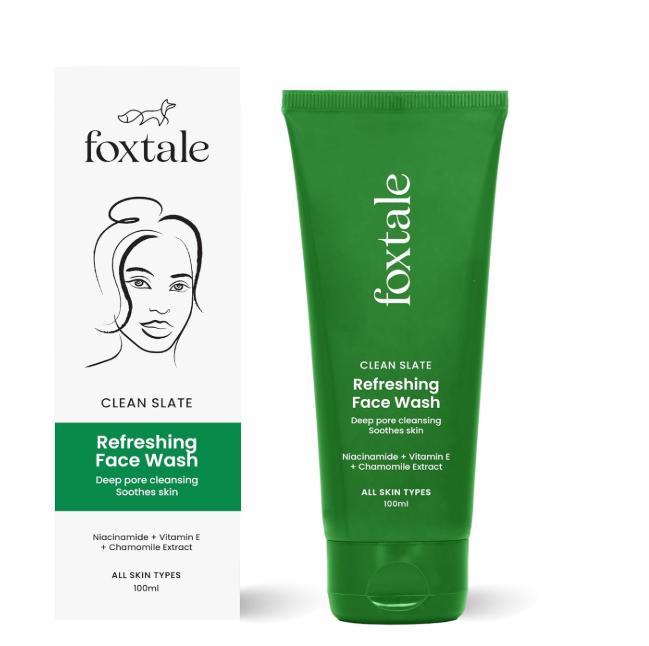 Foxtale Refreshing Face Wash for Deep Cleansing with Niacinamide, Hydrates & Brightens For Man & Women 100ml