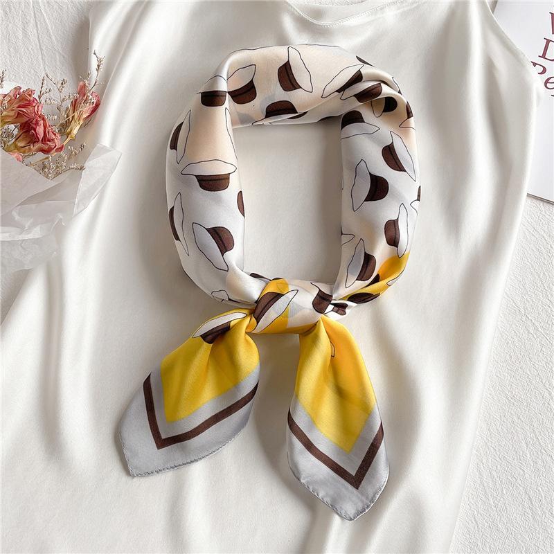 New Small Square Scarf 70cm Women's Thin Edition Color Blocked Printed Silk Versatile Decorative Shawl Autumn/Winter