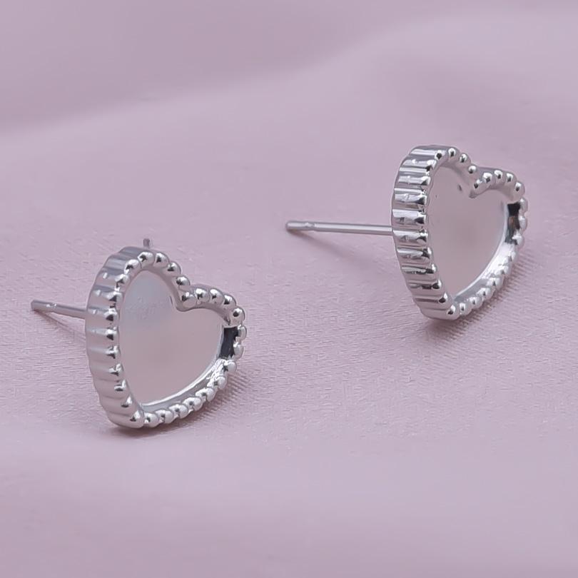High Quality Piercing Ear Studs Round Fatima Hand Blank Charm Earring Stainless Steel Earrings For Women Men Handmade Materials