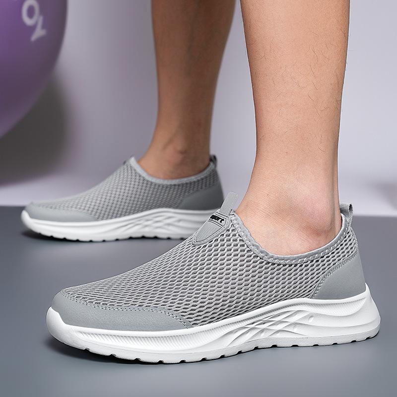 Men's shoes large size fly-woven sports shoes men's shoes casual shoes breathable lazy shoes soft sole
