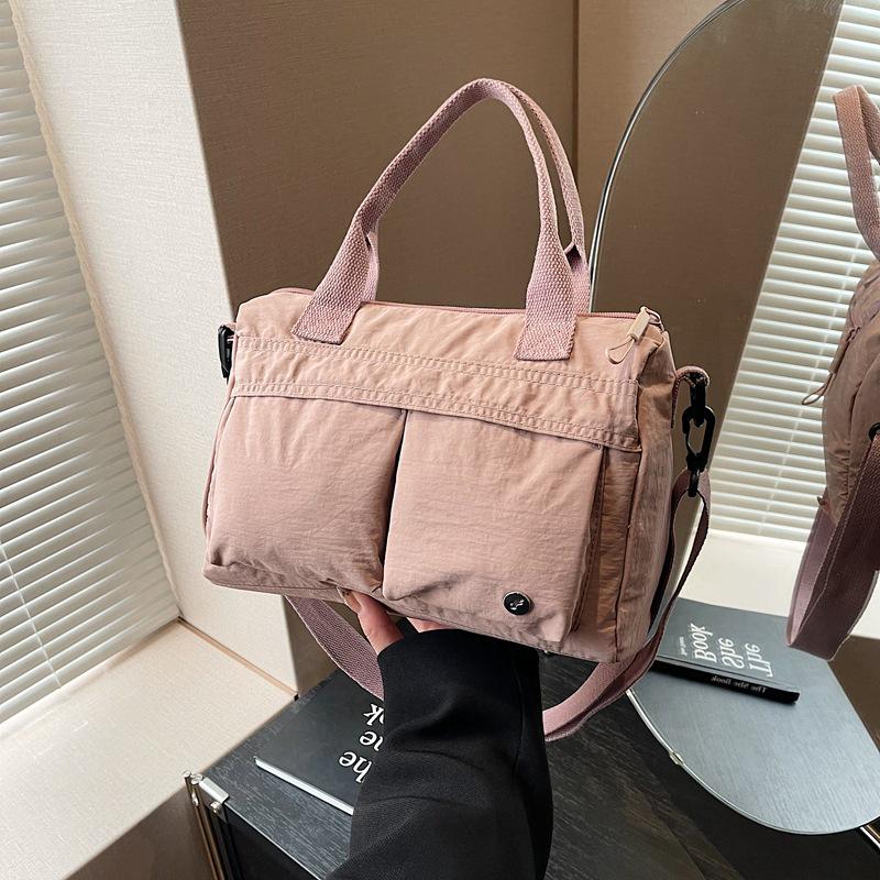 Minimalist Chic Handbag with Shoulder Strap