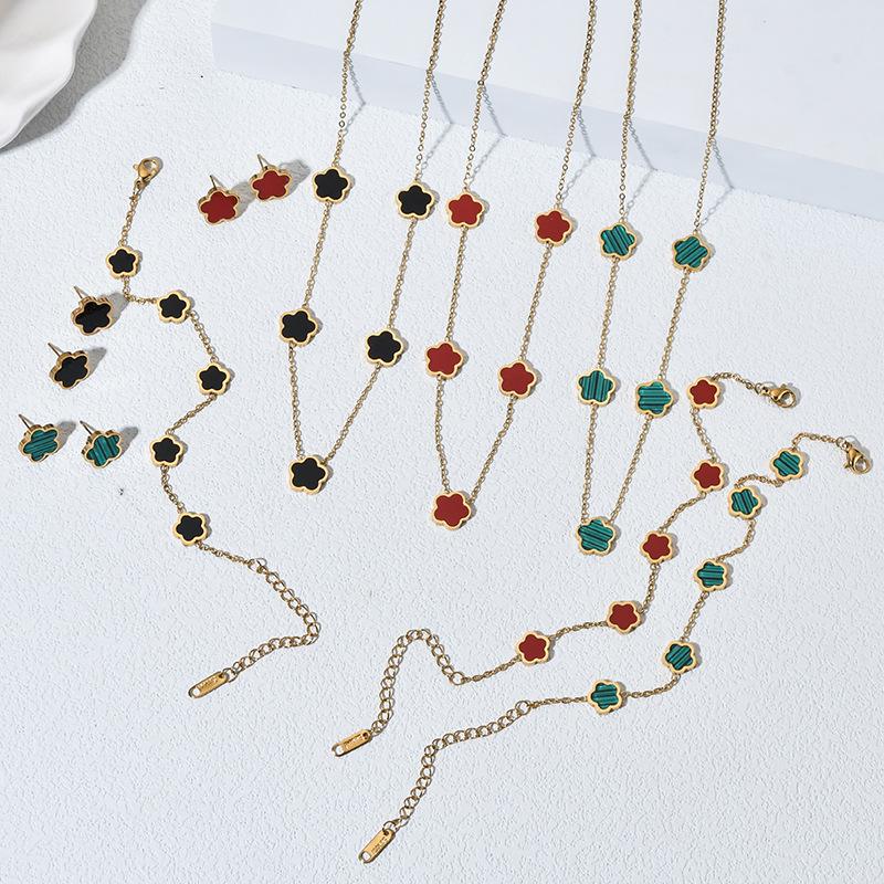 Conjunto de Joias de Aço Inoxidável Trevo de Quatro Folhas Inspirado em INS: Pulseira, Brincos de Pino e Colar para Mulheres