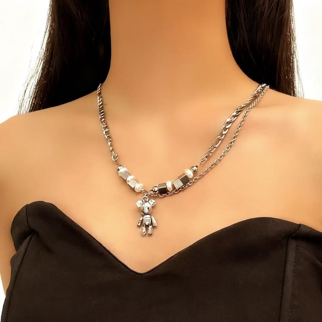 Personalized Creative Double Layer Bear Clavicle Chain Women European Cross-border Light Luxury Mixed Trend Daily Street Fashion Neck Accessory Gift