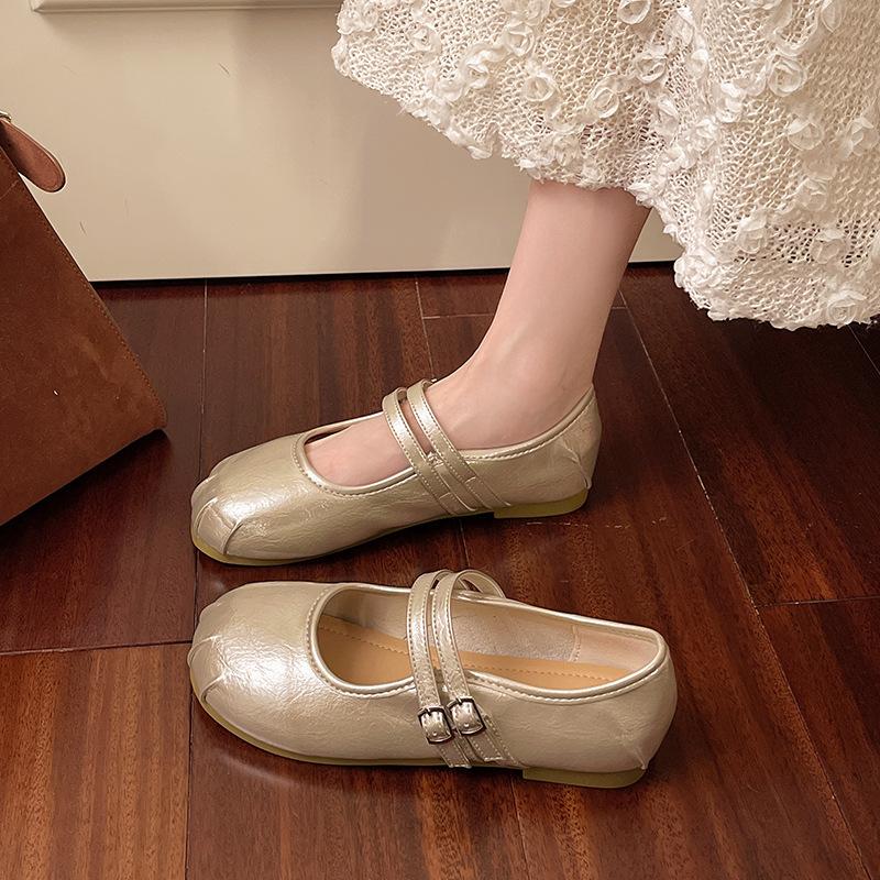 Fashion single shoes 2025 summer new round head shallow mouth Korean version small fresh flat shoes Doudou shoes women's shoes