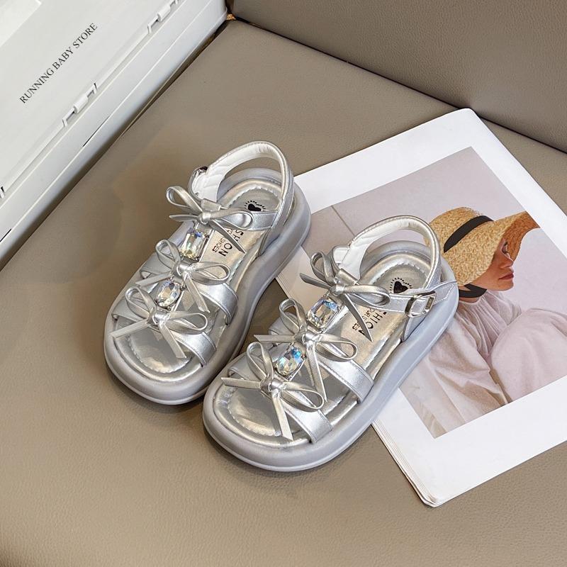 

Wedding Party Children s Summer Sandals New Girl Princess Shoes Elegant Chic Bow Kids Causal Flat Sandals Rhinestone I09056 23 серебряный