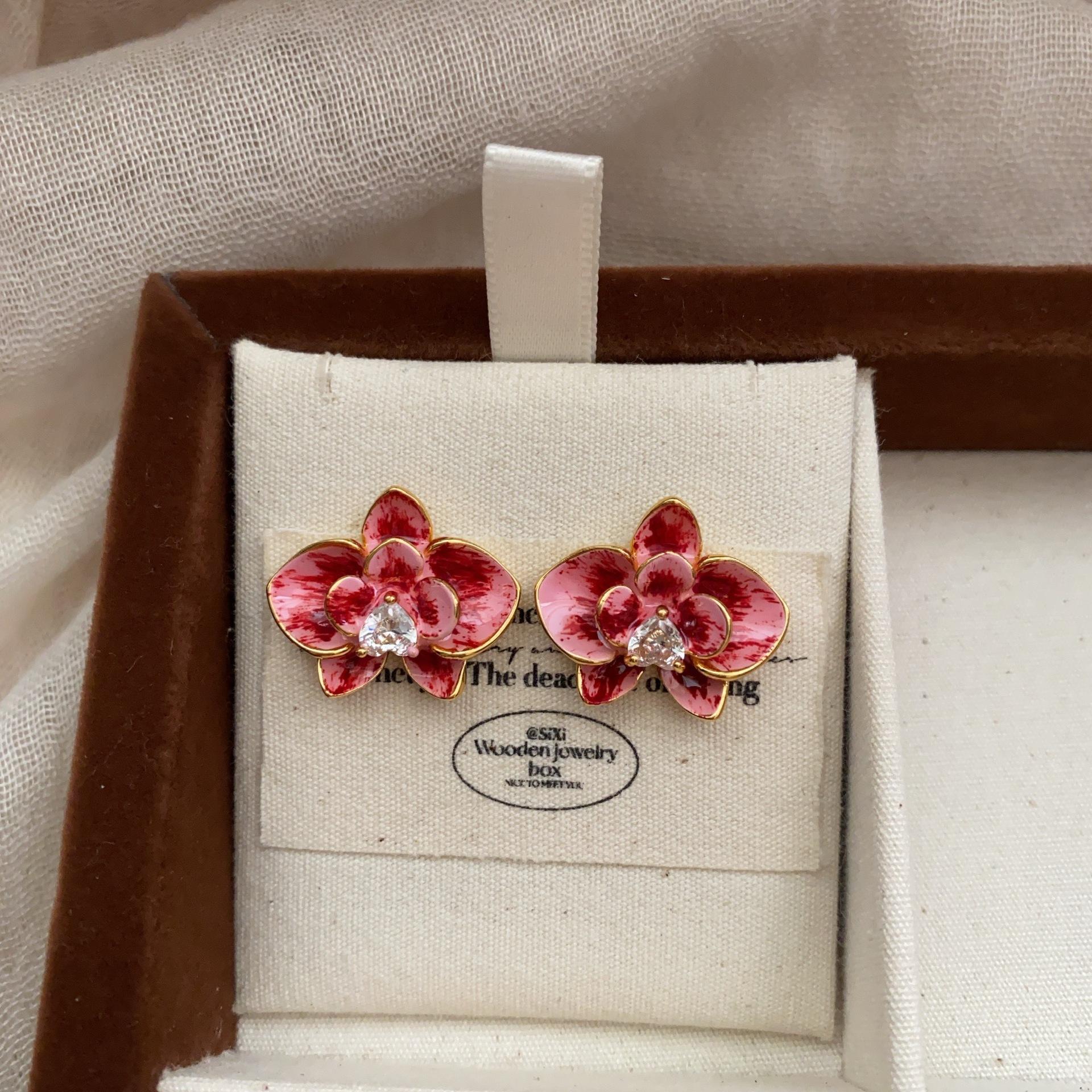 

Enamel Craft Red Petal Zircon Pearl Stud Earrings New Year s Earrings Light Luxury Gorgeous Temperament Earrings