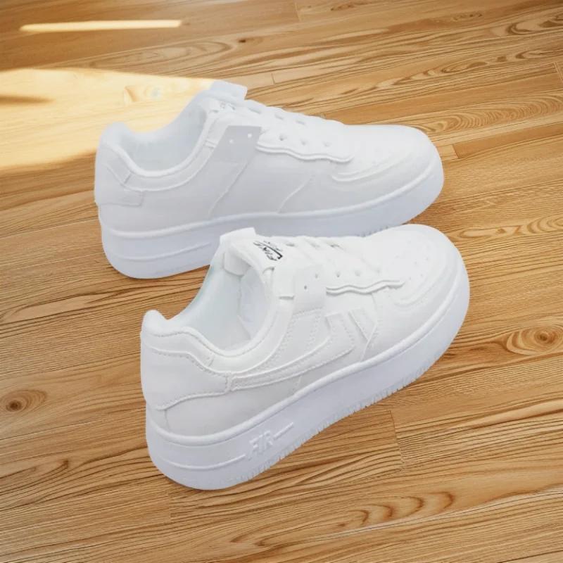 Fashionable Lace-up Flat Casual Shoes Comfortable Thick-soled Running Sneakers Round-toe Breathable/Wear-resistant Running Shoes