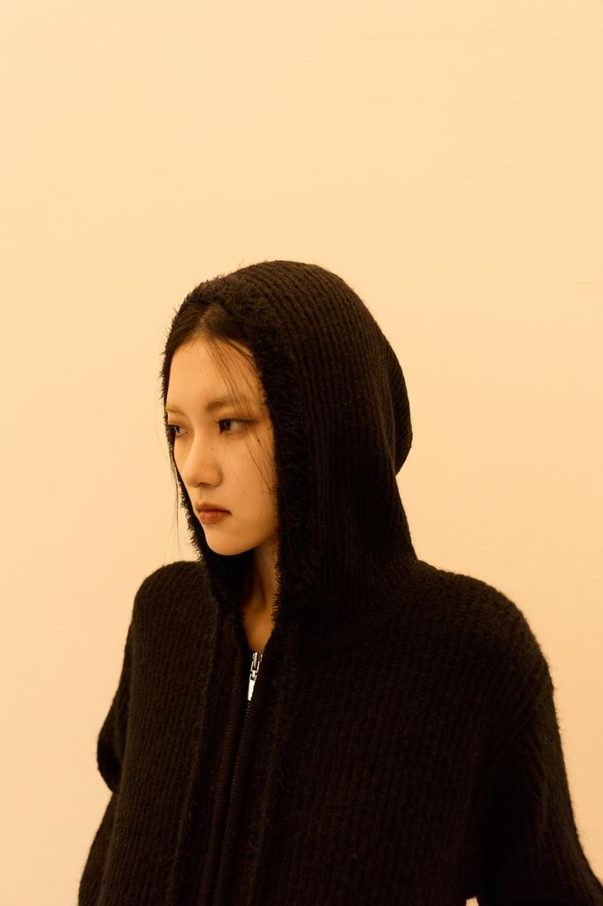SMIEUR Fur Knit Zip-Up (Black)