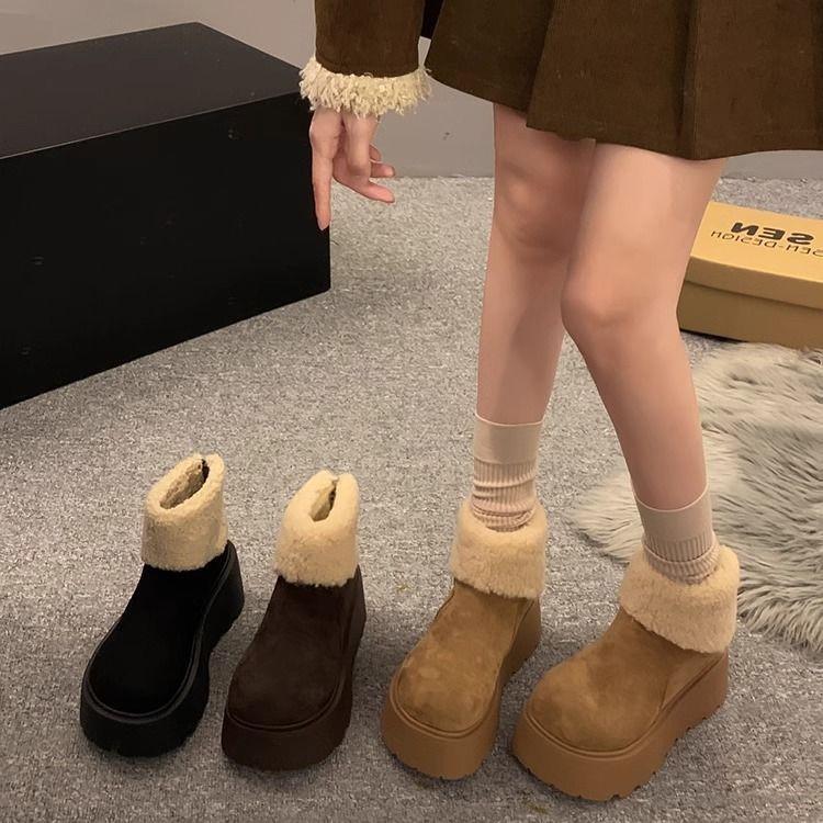 Dam Snökängor med Tjock Sula och Höjdökning 2024: Trendig, Varm, Plus Sammetspäls, Storhuvudsdesign, Ful-söt stil.