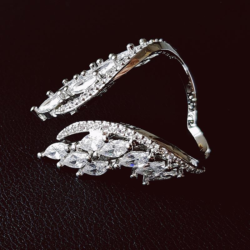 New Creative Angel Wings Open Ring for Women with Delicate Micro-Inlaid AAA Zircon - Model R5432