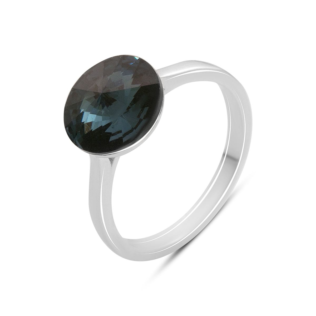 

Серебряное кольцо с фианитами, вес изделия 3,02 гр (2177234) 18 білий