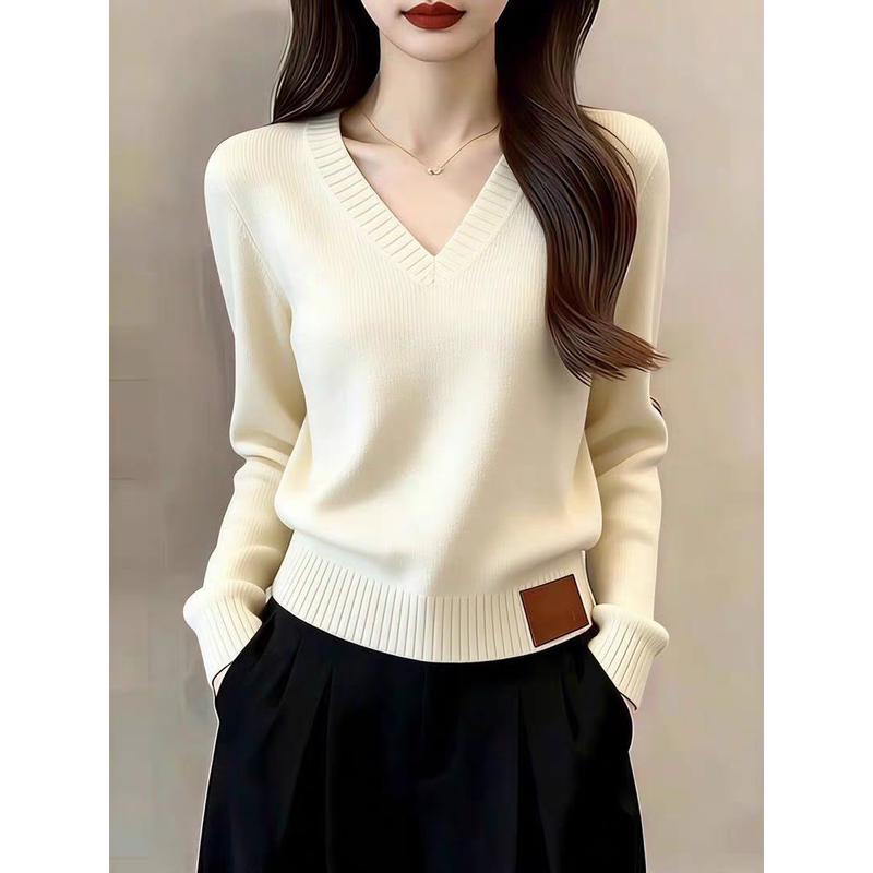 ZOSOUL Minimalist V-Neck Ribbed Knit Sweater
