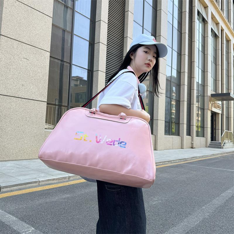 Women's personalized niche design waterproof going out large-capacity portable travel bag dry and wet separation fitness bag verde