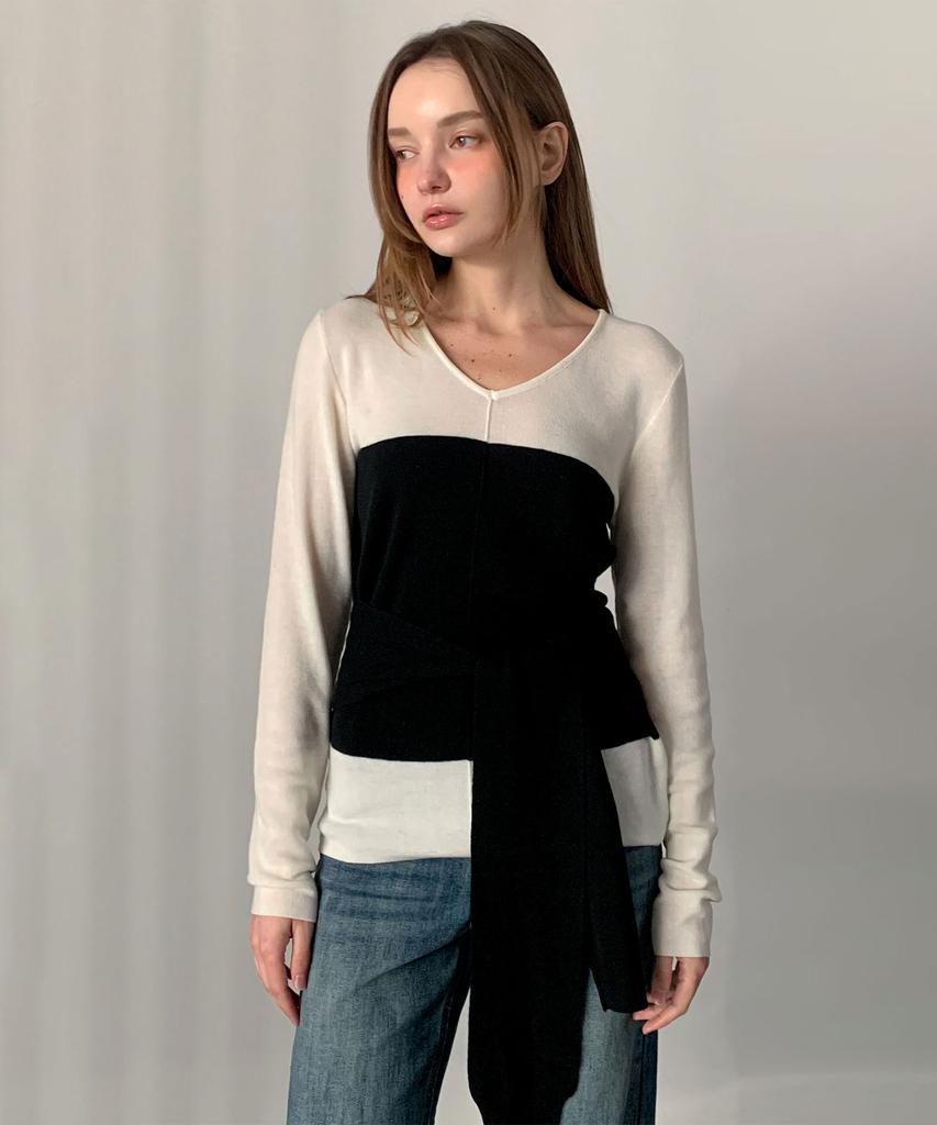 Baseukala Milla Color Block V-Neck Knit (2Colors)