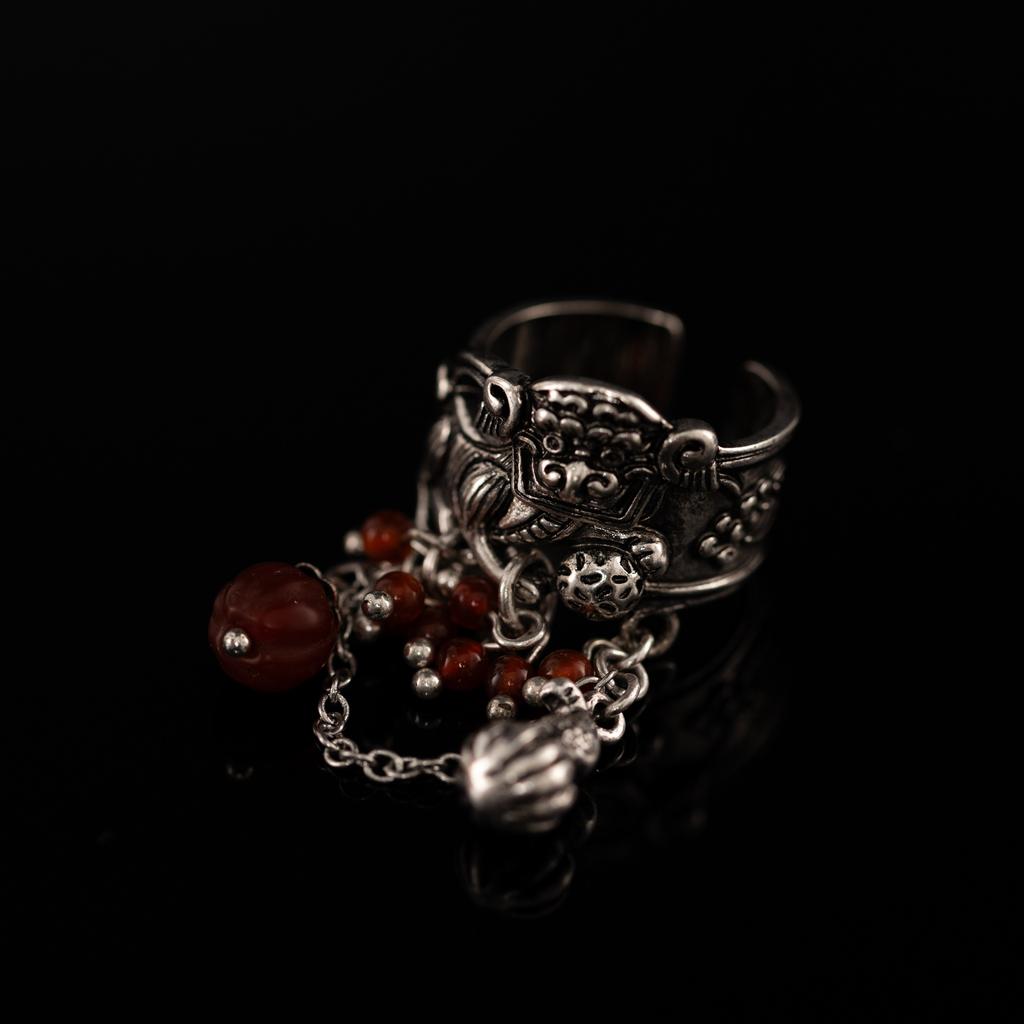 Medieval Copper Alloy Ring, Retro Court Style, High Sense Female Designer Temperament, New Ring