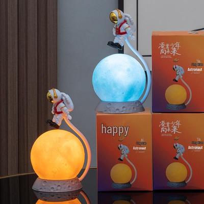 Schwebende Astronauten-Mondlampe - Kleines Nachtlicht Geschenk für Kindergeburtstage & Weihnachten