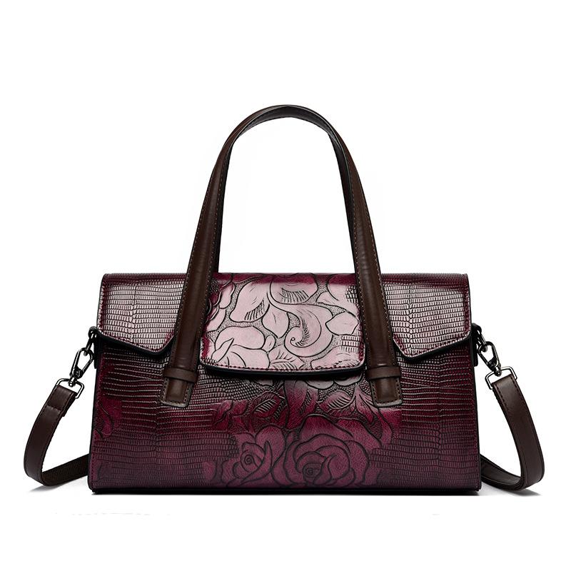 Ladies' Bag Are Trendy and Niche Tote Bag, Fashionable and Versatile Handbag