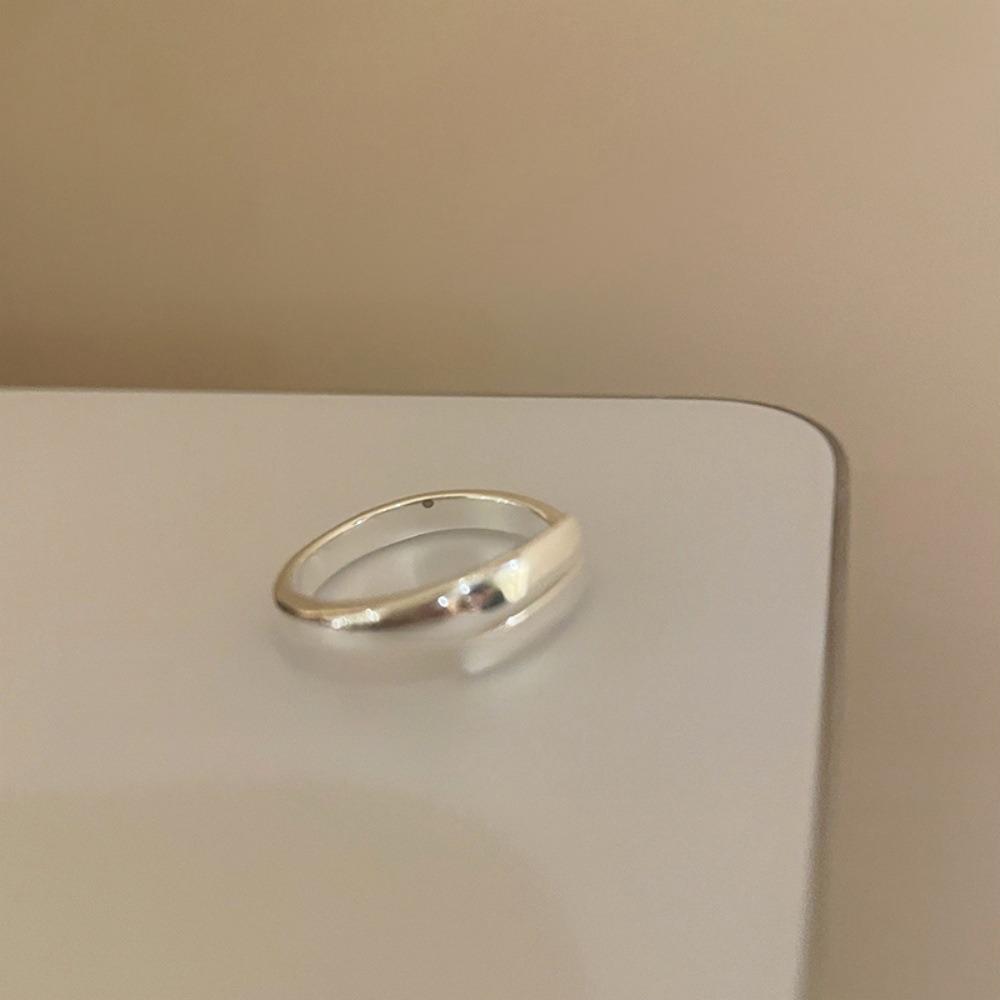 Brushed Plain Ring, Female Niche Light Luxury, High Sense, Irregular Index Finger Ring, Can't Lose Color, Ring Tide