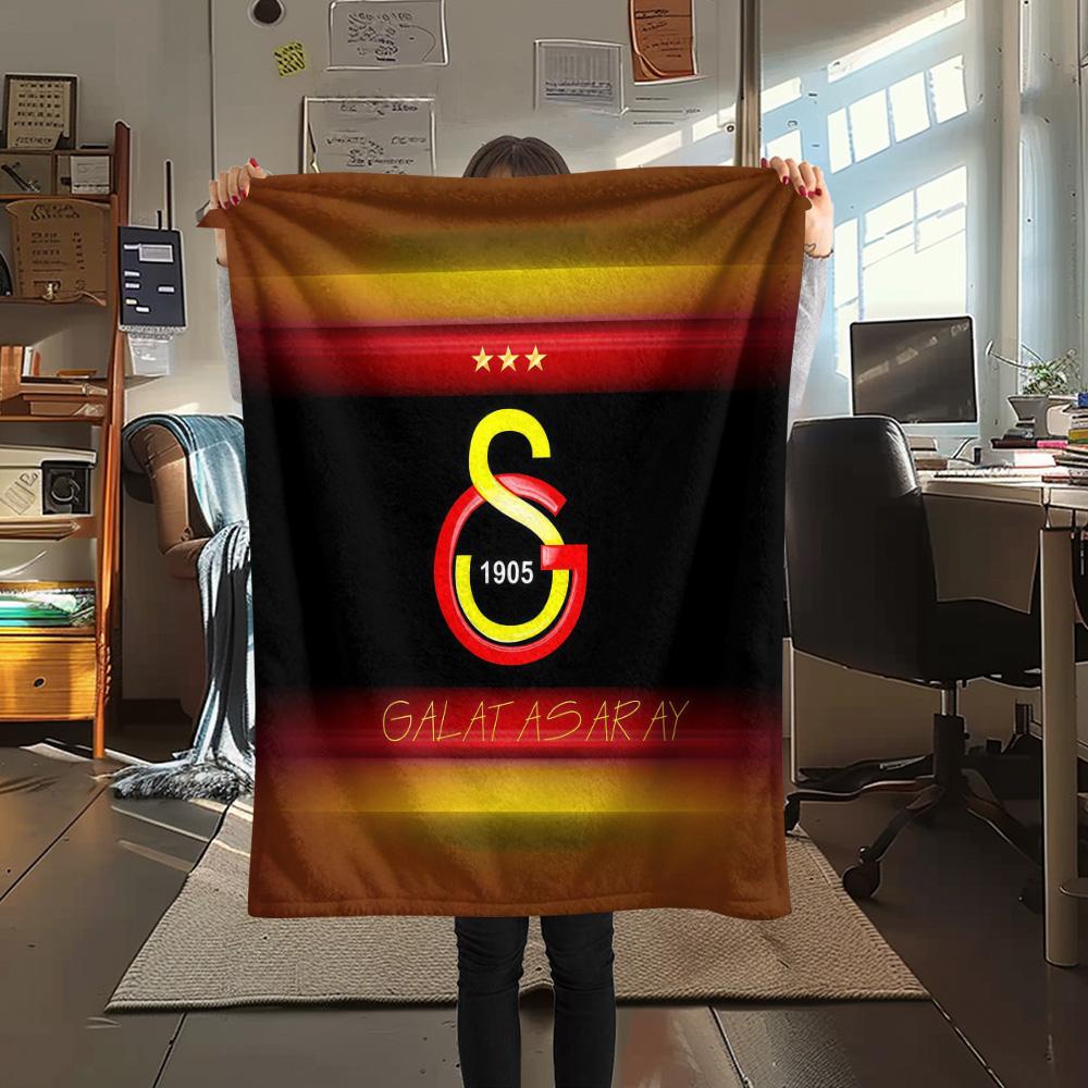 Galatasaray3 Flannel Blanket, High Quality Comfortable for All Seasons, Home Decor, Warmth and Comfort
