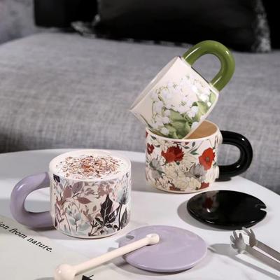 Leichter Luxus Blume Keramiktasse Deckel Löffel Hoher Wert Haushalt Trinkbecher Büro Kaffeetasse Teetasse Becher